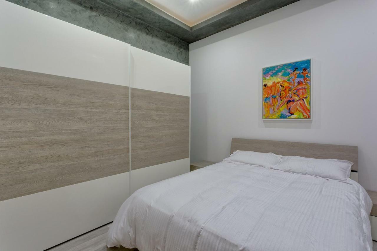 Stylish 3Br Apartment, Fantastic Location In Sliema Kültér fotó